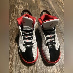 Boys Jordan’s Sz 4Y